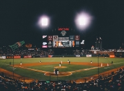 开云体育中国-两个世界，同一奇迹，当F1引擎轰鸣撞破篮球终场哨音