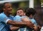 开云体育入口-当引擎咆哮撞破次元壁，F1赛道惊现篮网vs新疆终极对决，是魔幻现实主义还是未来体育预言？